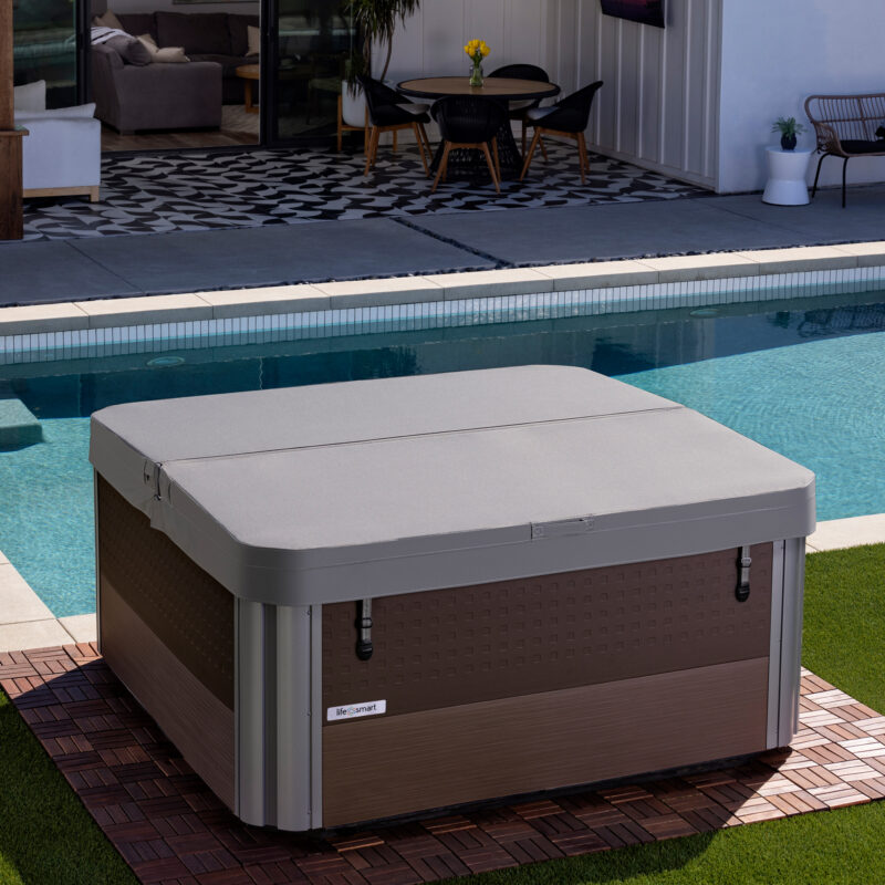 AHS Lifesmart 2023 Acacia L Alpine White Mocha Brown Lifestyle Cover Shadow pop 2000px e1709586056446
