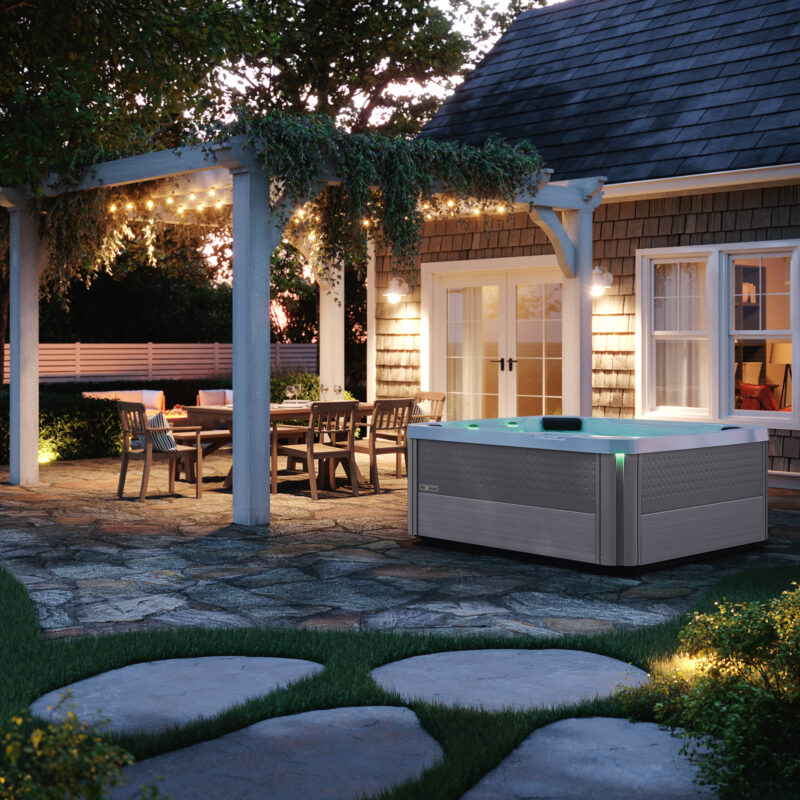 AHS Lifesmart 2023 Acacia NL Alpine White Lunar Gray Lifestyle Wide 2000px e1709585353775