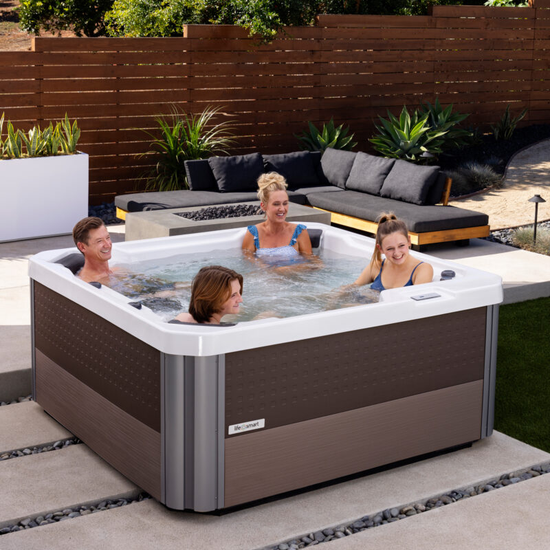 AHS Lifesmart 2023 Acacia NL Alpine White Mocha Brown Lifestyle Family pop 2000px e1709586663595