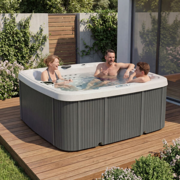 Lifesmart LS700DX 7-Person, 90-Jet 230-Volt Spa - Outlet Spas