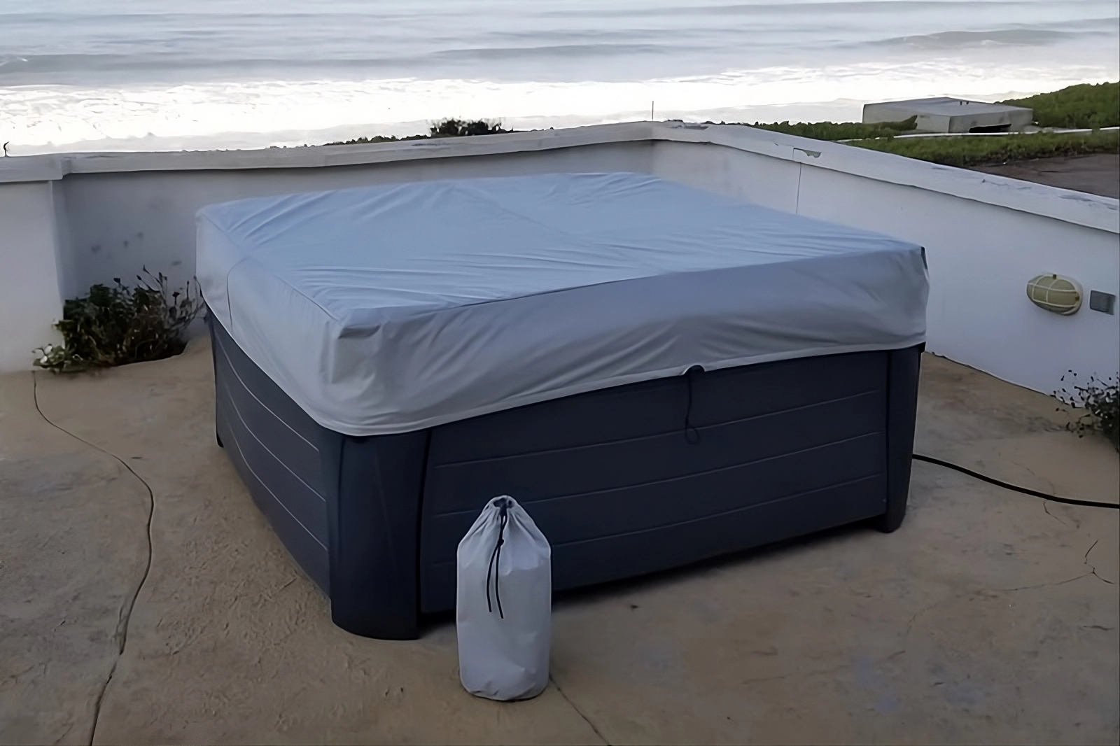 hottubcap